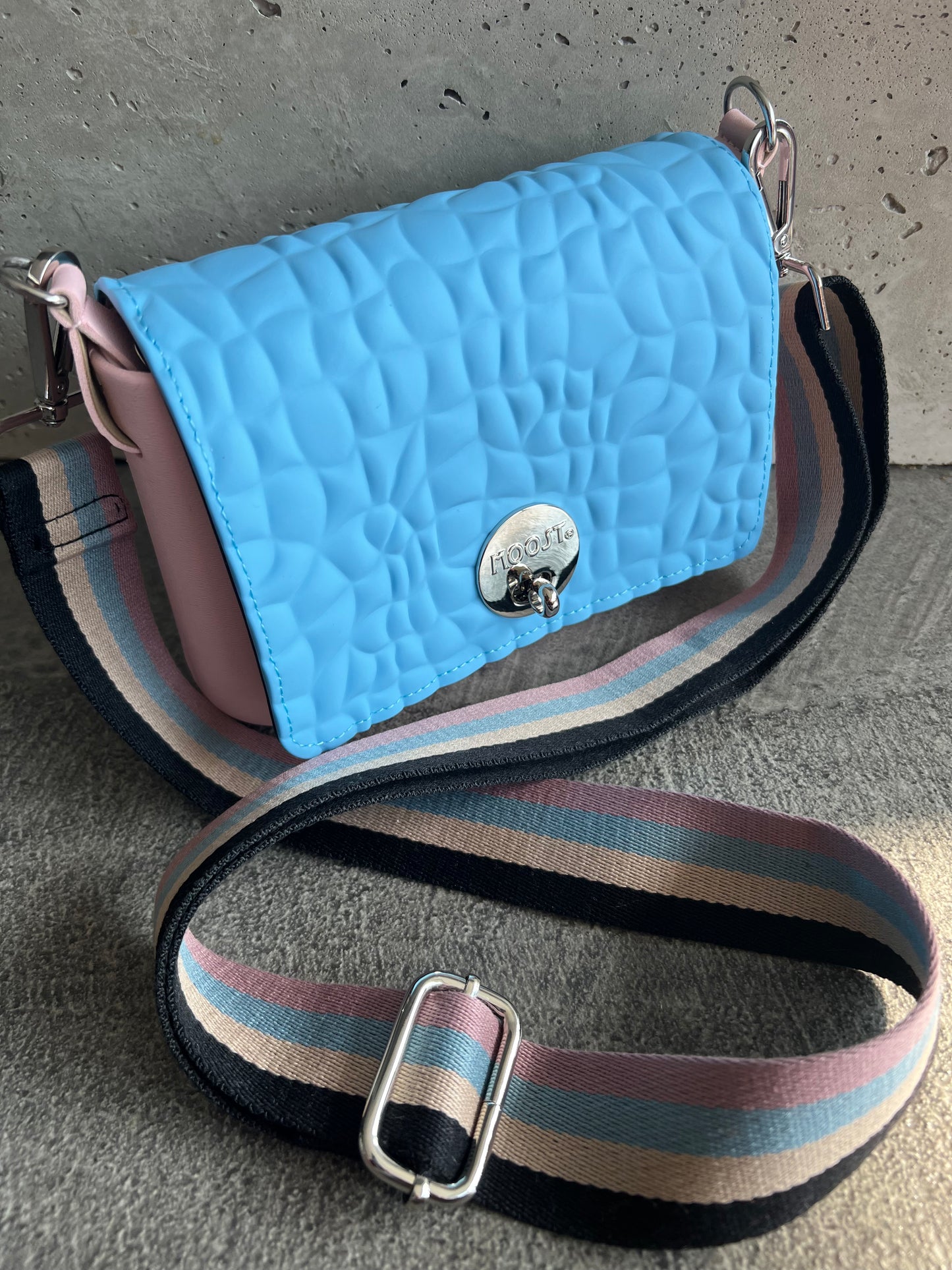 Blues n’ Pinks