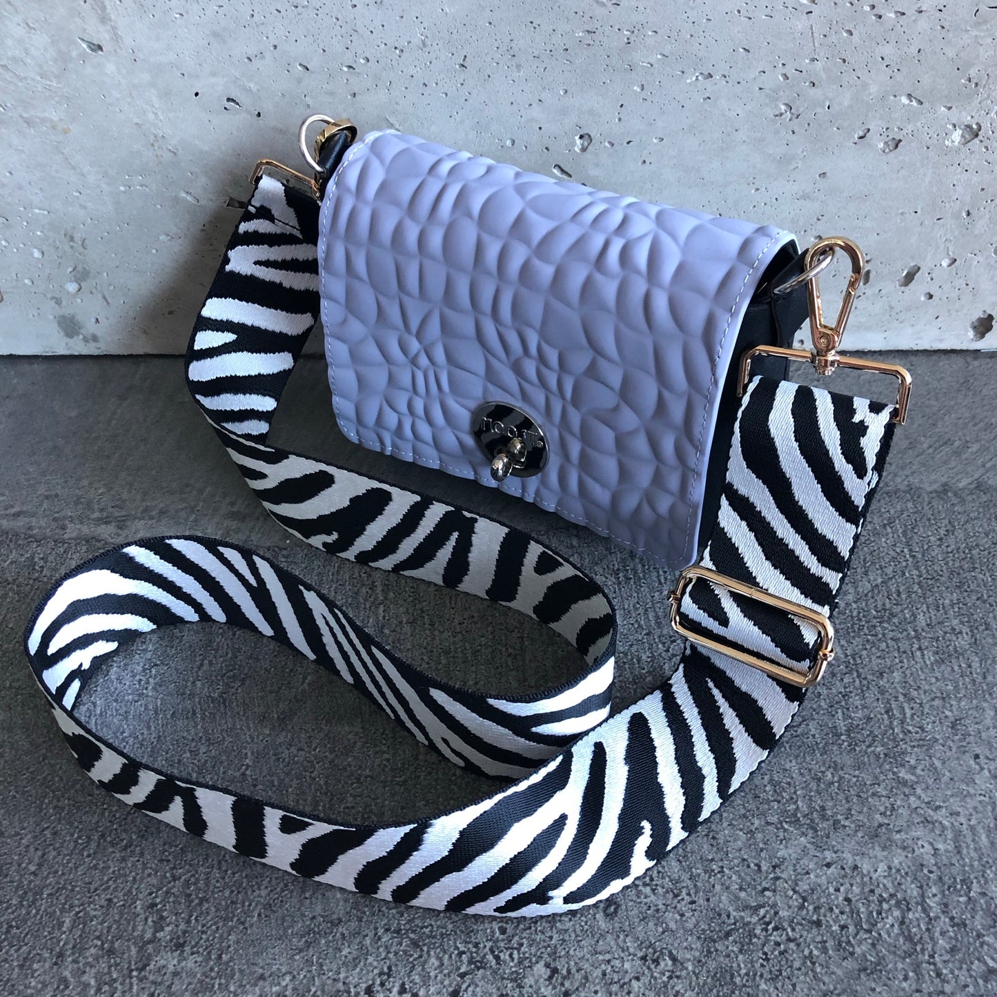 Periwinkle on Black with Zebra