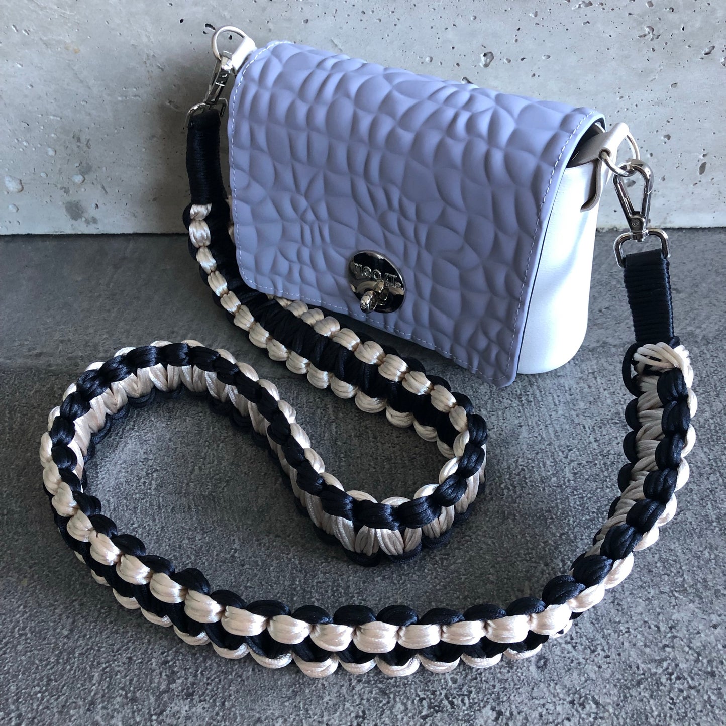 Periwinkle on White with Showstopper Strap
