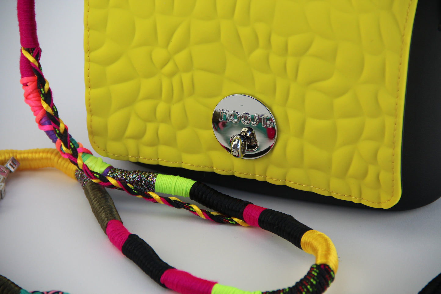 Squirt of Neon Lemon