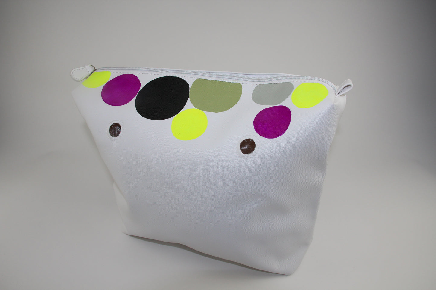 Pop of Neon Circles