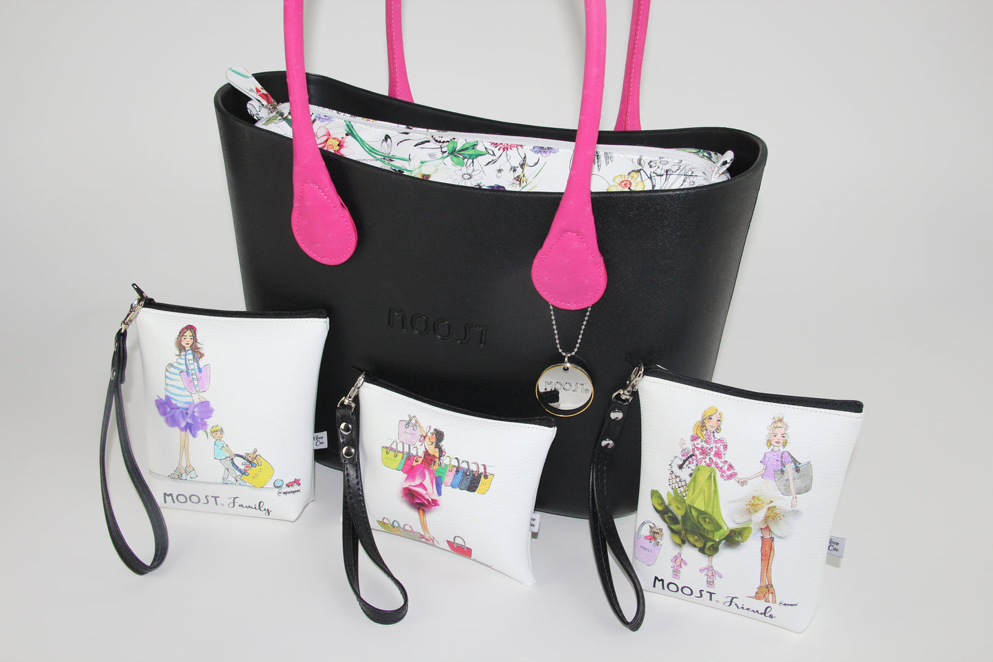 Moost Friends Interchangeable Wristlet