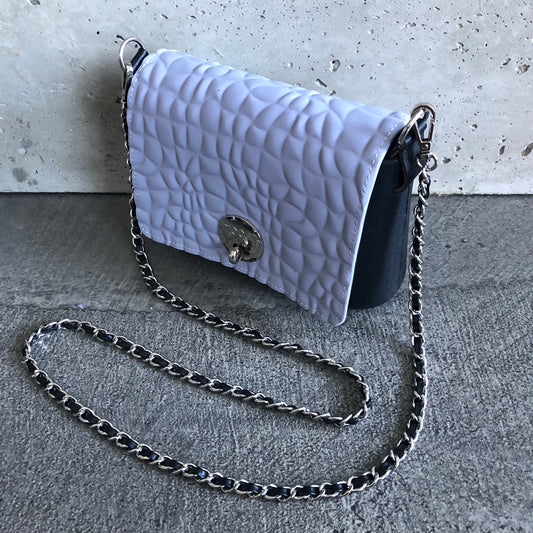 Periwinkle on Black with  Interwoven Chain
