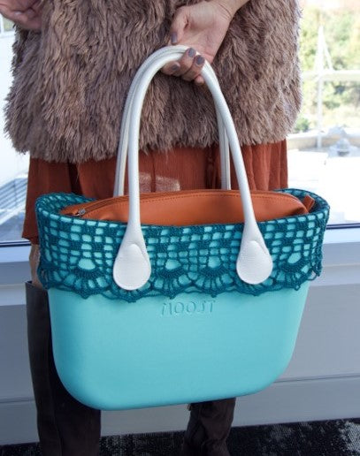 Turquoise Straight Lace